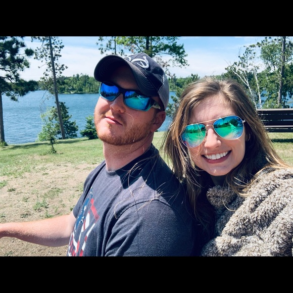 Meet your Posher, Cassondra - Picture 5 of 5